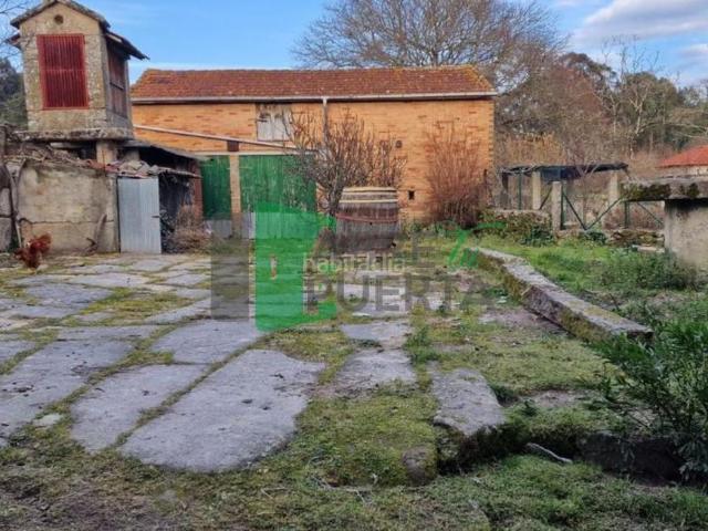 Casa en venta en Maside, O Carballiño