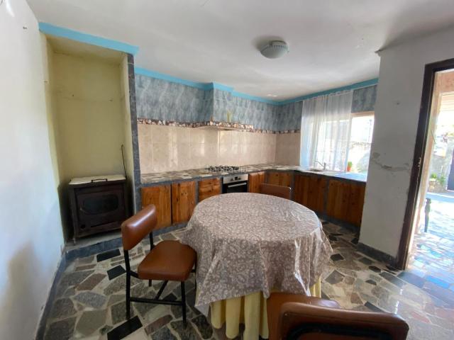 Casa en venta en Maside, O Carballiño