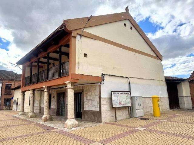 Casa en venta en Matapozuelos, Castilla y León
