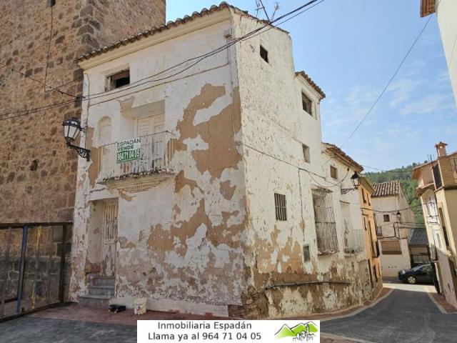 Casa en venta en l'Alt Palància, Valencia