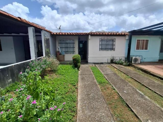 Casa en venta en Tacarigua De Brion., Miranda