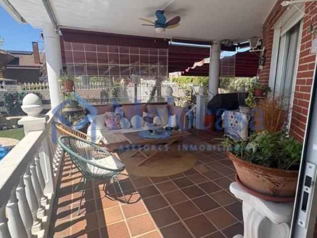 Casa en venta en Meco, Madrid