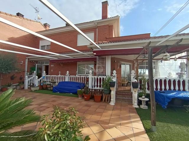 Casa en venta en Meco, Madrid