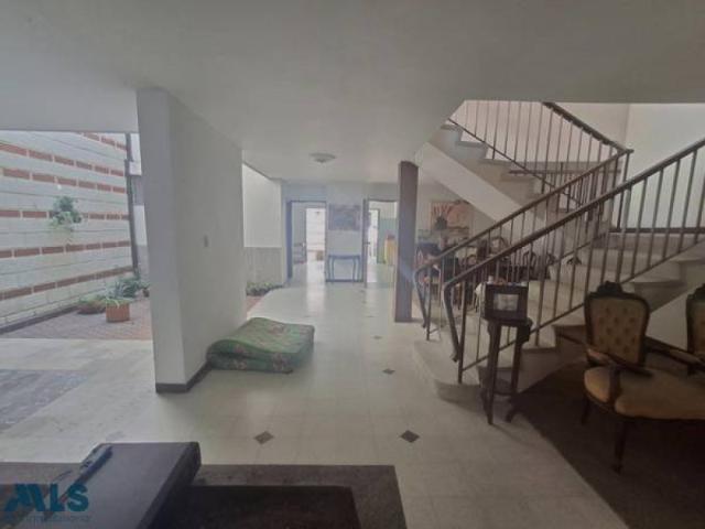 Casa en venta en Simón Bolivar, Medellín