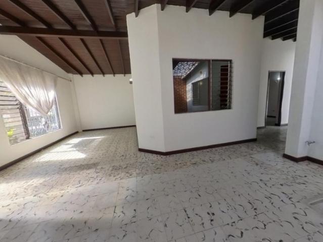 Casa en venta en Miravalle, Medellín