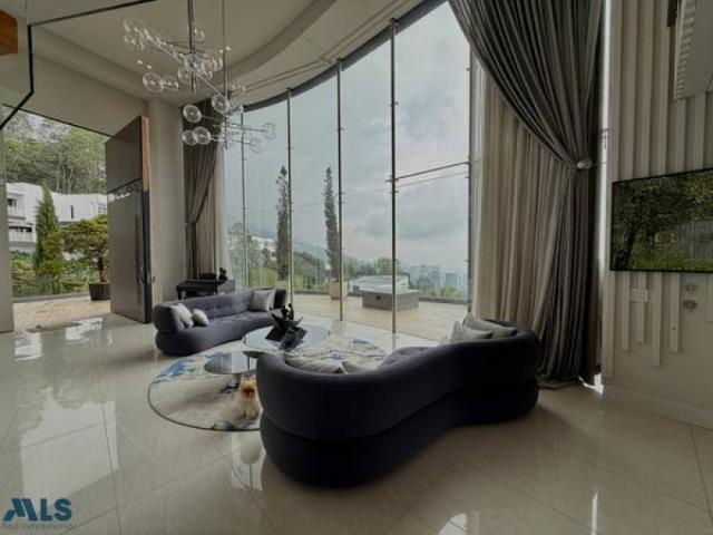 Casa en venta en Antioquia, Valle de Aburrá