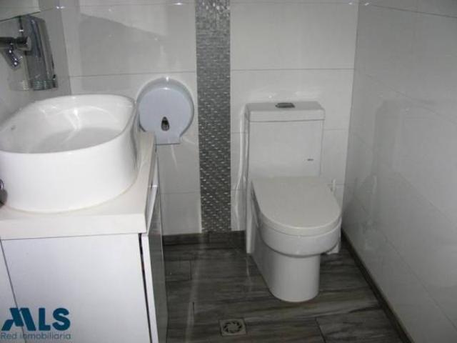 Casa En Venta En Medellin En Prado V344699