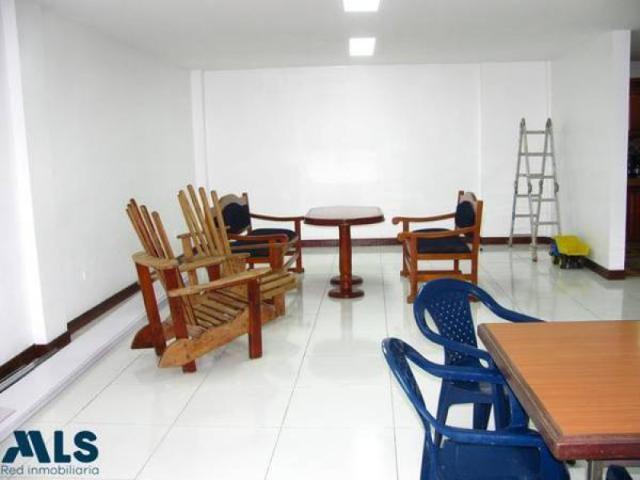 Casa En Venta En Medellin En Prado V344699