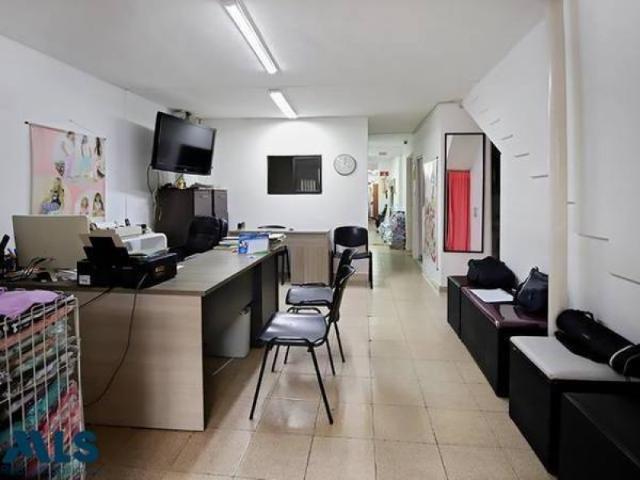 Casa En Venta En Medellin En Rosales V321927