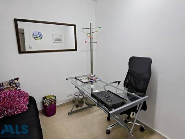 Casa En Venta En Medellin En Rosales V321927