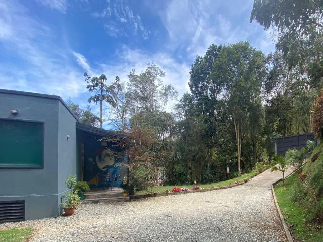 Casa En Venta En Medellin En Santa Elena V247640