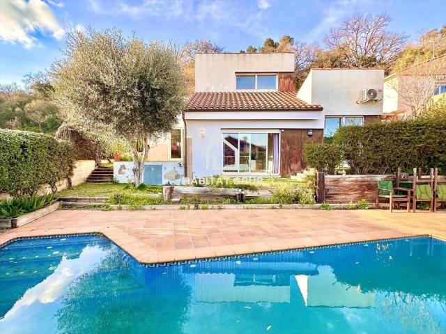 Casa en venta en Medinyà, Sant Julià De Ramis