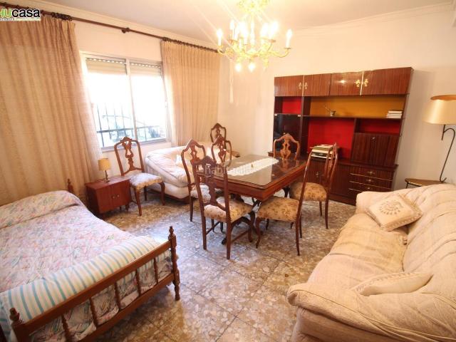 Casa en venta en Menasalbas, Toledo