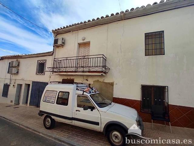 Casa en venta en Mengíbar, Andalucía