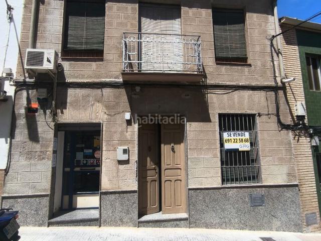 Casa en venta en Mengíbar, Andalucía