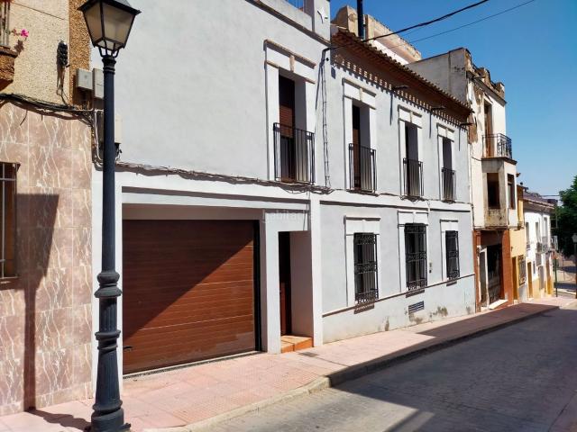 Casa en venta en Mengíbar, Andalucía