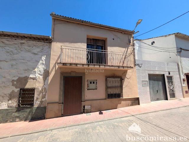 Casa en venta en Mengíbar, Andalucía
