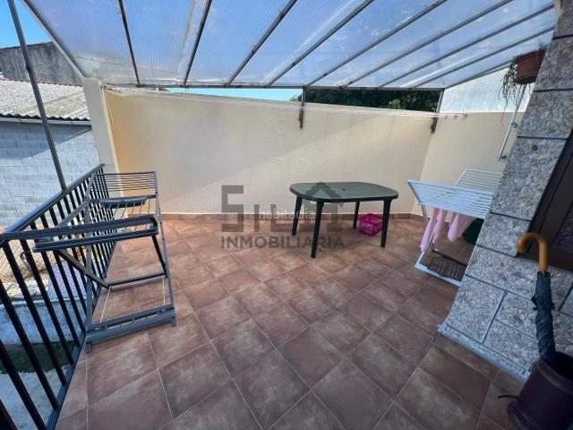 Casa en venta en A Merca, Terra da Celanova