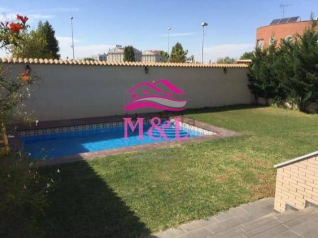 Casa en venta en Mérida, Extremadura