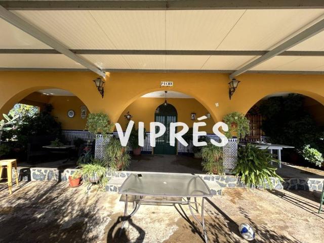Casa en venta en Mérida, Badajoz