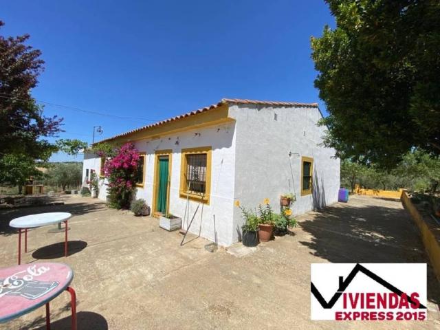 Casa en venta en Mérida, Badajoz
