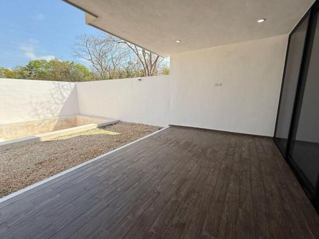 CASA EN VENTA EN MÉRIDA, TEMOZÓN, CASA TEMOZÉN, ENTREGA INMEDIATA