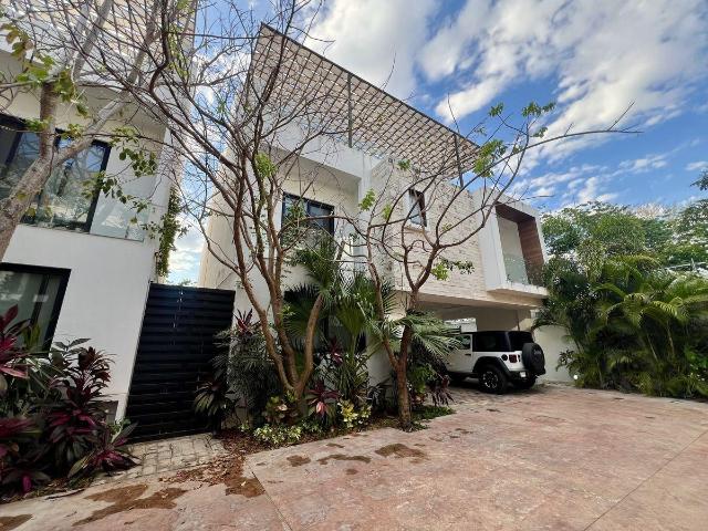 Casa en venta en Temozón, Yucatán