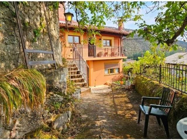 Casa en venta en Merindad De Valdeporres, Castilla y León