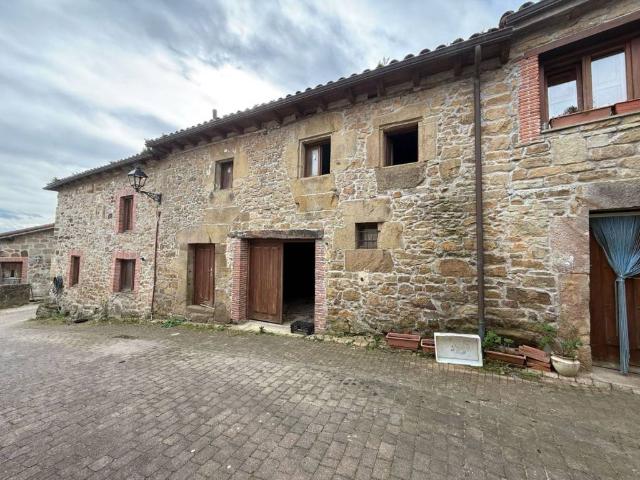 Casa en venta en Meruelo, Cantabria