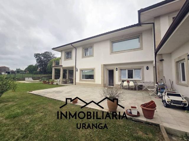 Casa en venta en Meruelo, Cantabria