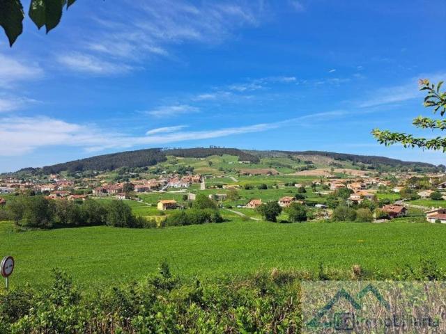 Casa en venta en Meruelo, Cantabria