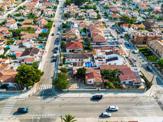 Casa en venta en Miami Platja, Baix Camp