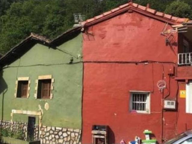 Casa en venta en Mieres, Asturias
