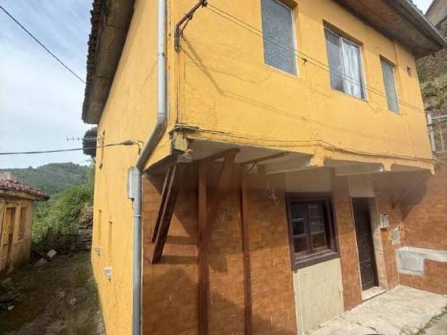 Casa en venta en Mieres, Asturias