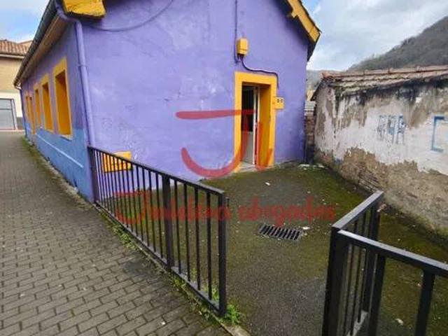 Casa en venta en Mieres, Asturias