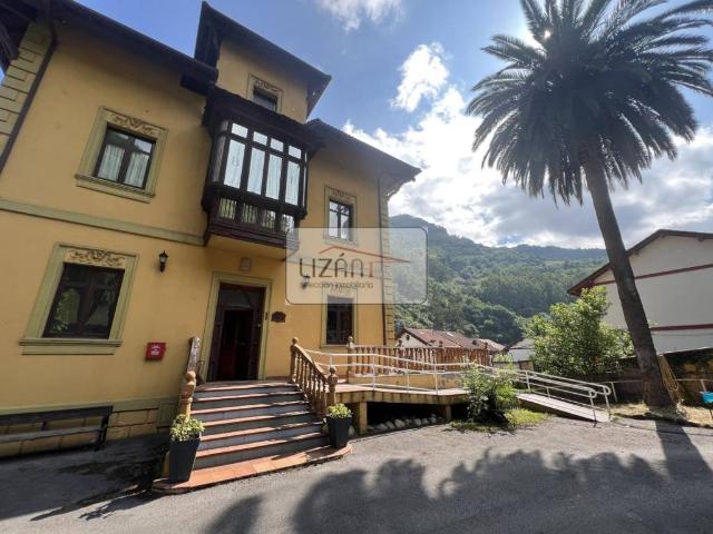 Casa en venta en Mieres, Asturias