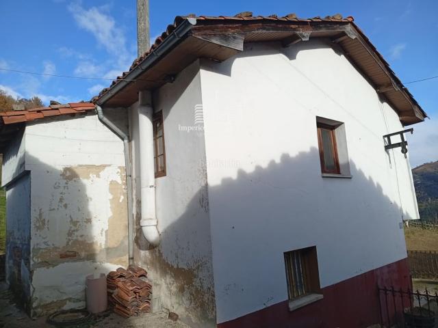 Casa en venta en Mieres, Asturias