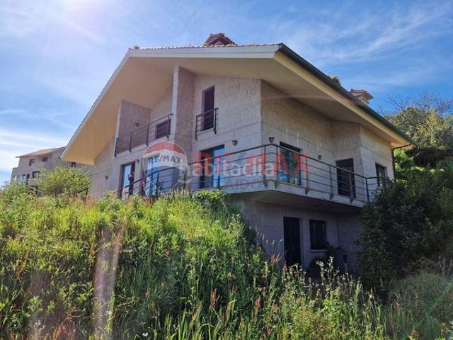 Casa en venta en O Cruceiro, O Morrazo