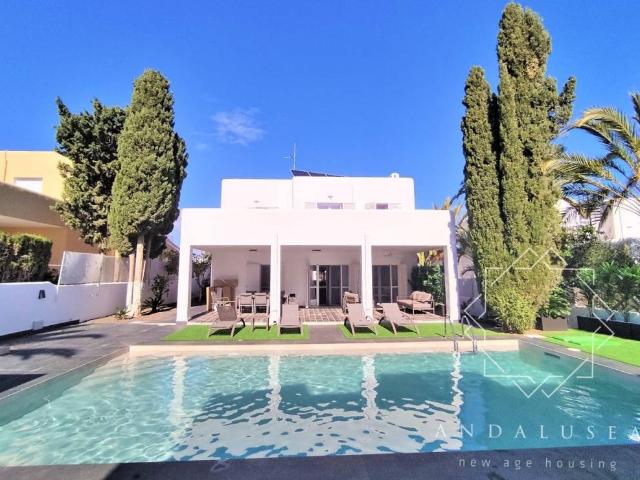 Casa en venta en Vista de los Ángeles-Rumina, Mojácar