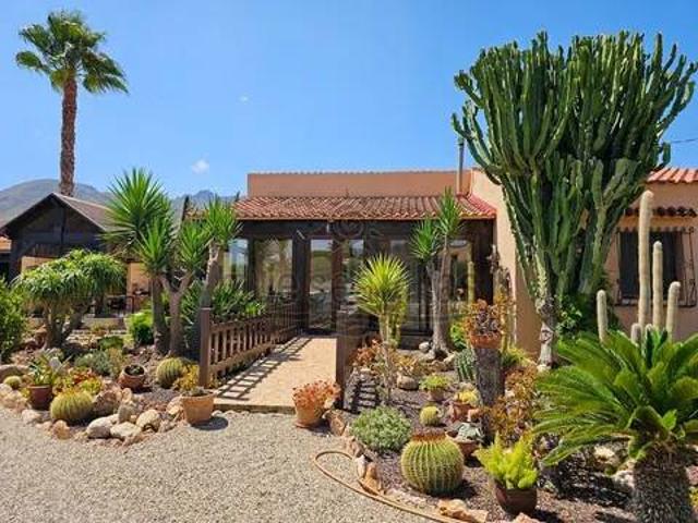 Casa en venta en Mojácar, Andalucía