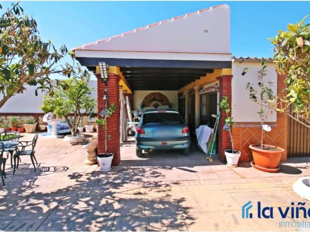Casa en venta en Antequera, Andalucía