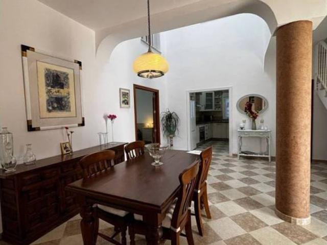 Casa en venta en Antequera, Andalucía