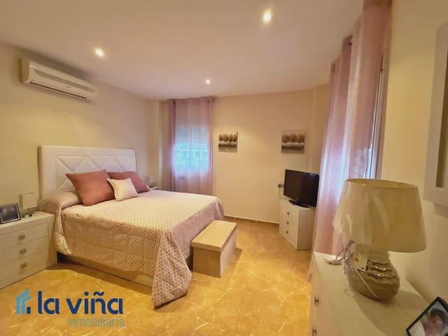 Casa en venta en Antequera, Andalucía