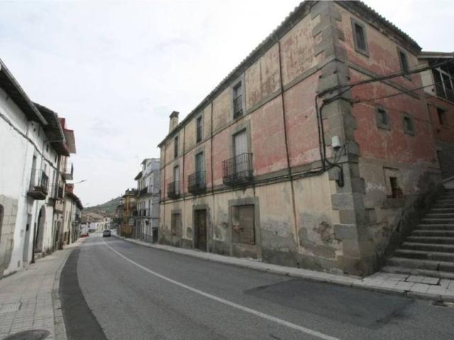 Casa en venta en Mombeltrán, Ávila