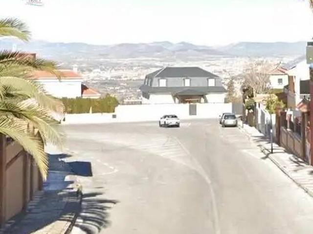 Casa en venta en Los Llanos, Monachil