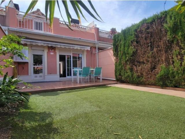 Casa en venta en l'Horta Nord, Valencia