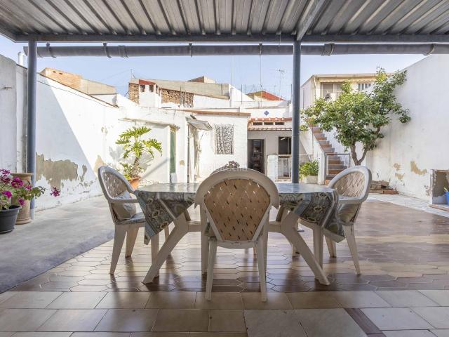 Casa en venta en l'Horta Nord, Valencia