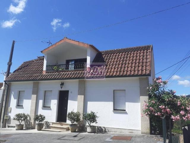 Casa en venta en O Condado, Galicia