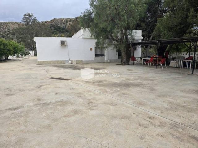 Casa en venta en el Vinalopó Mitjà / El Vinalopó Medio, Valencia