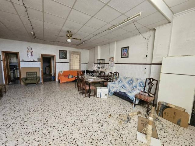 Casa en venta en el Vinalopó Mitjà / El Vinalopó Medio, Valencia